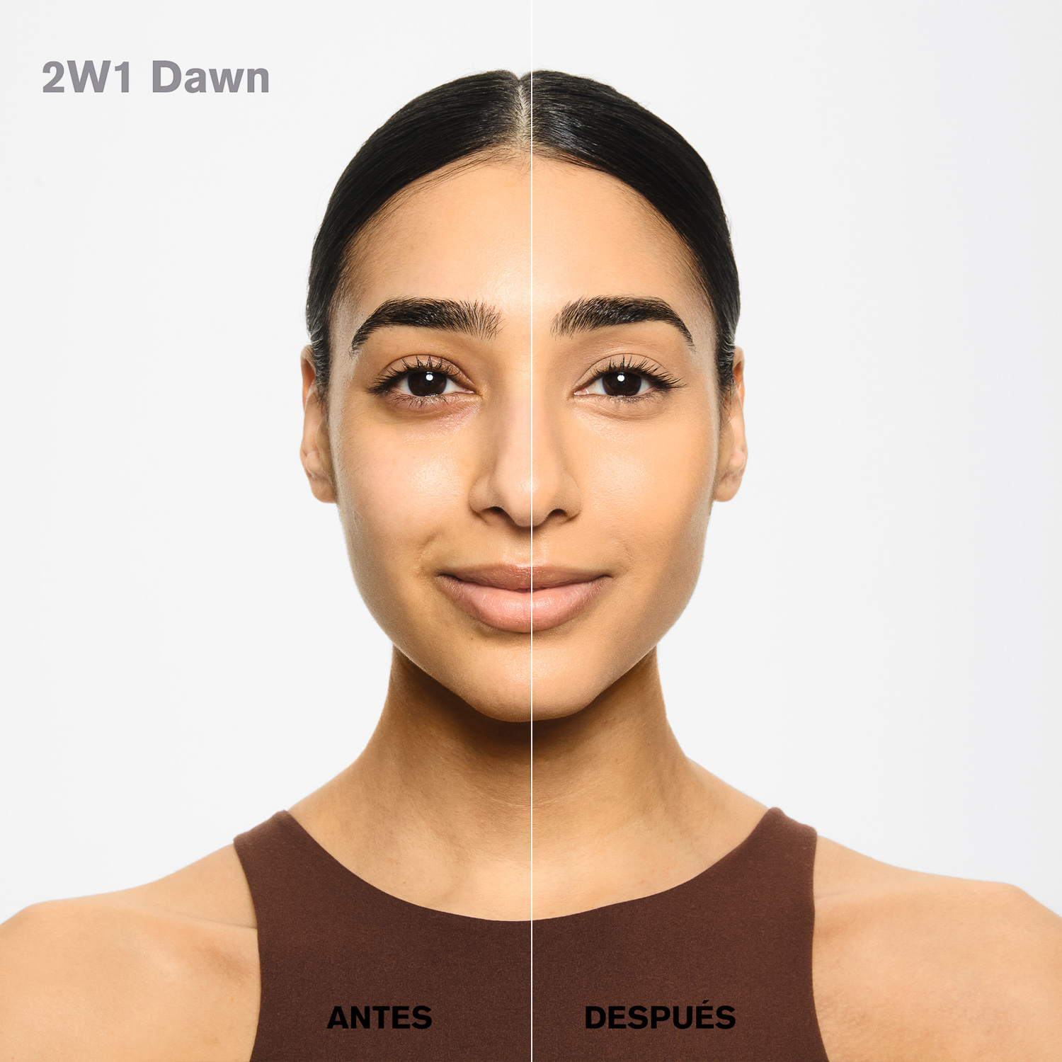 DOUBLE WEAR STAY-IN-PLACE MAKEUP (BASE DE MAQUILLAJE)